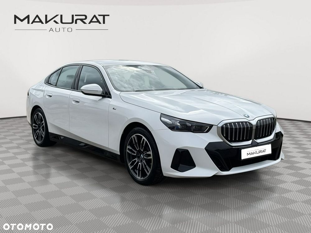 BMW Seria 5 520d mHEV M Sport - 3