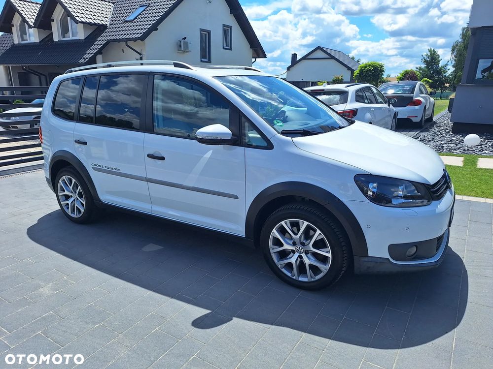 Volkswagen Touran - 6