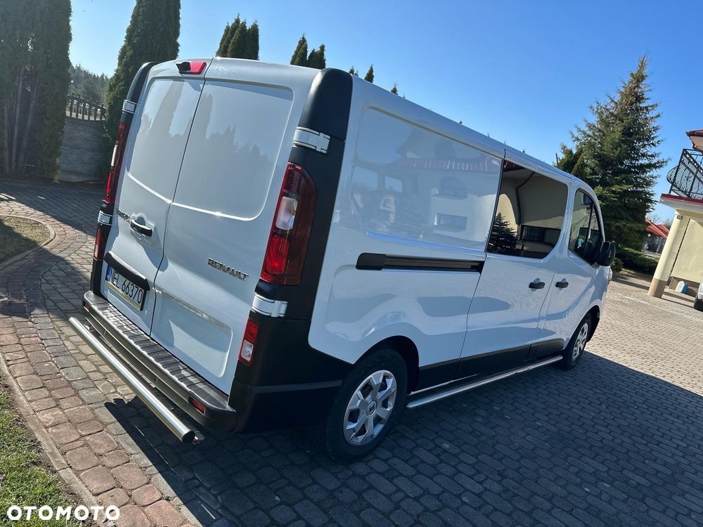 Renault Trafic Grand 2.0 dCi - 6