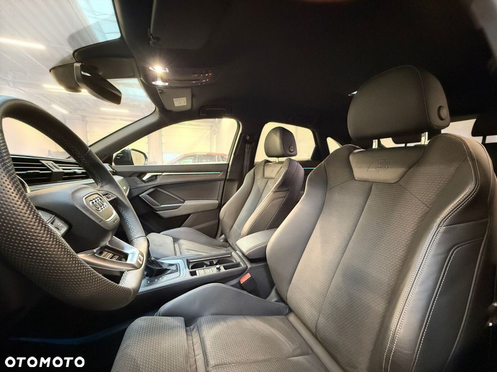 Audi Q3 Sportback - 20