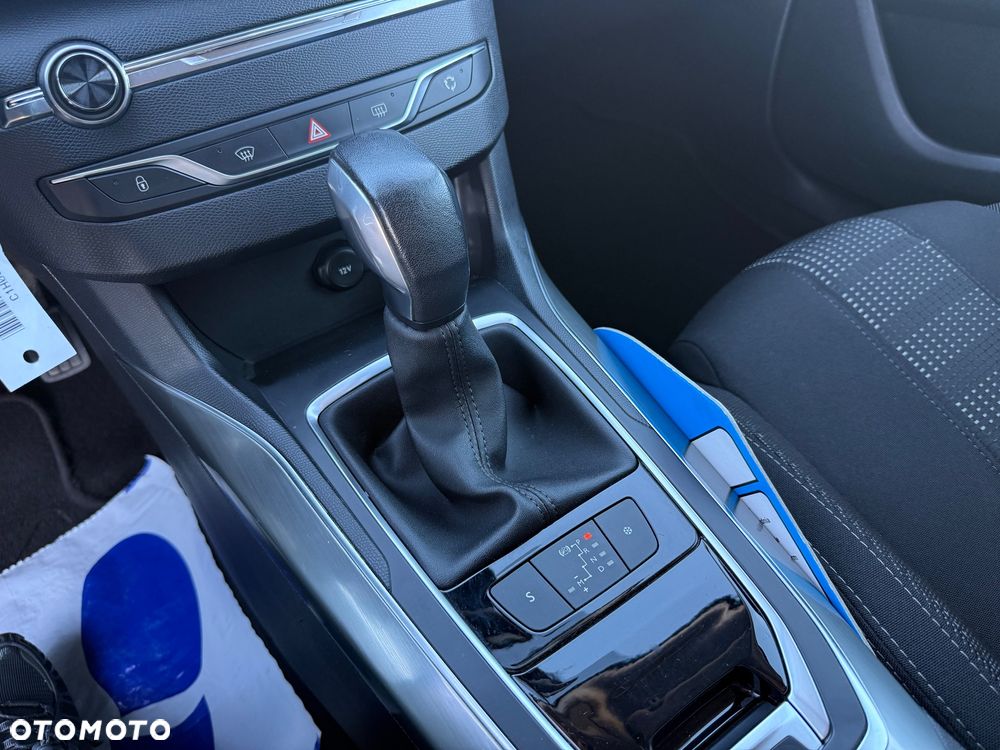 Peugeot 308 PureTech 130 EAT6 Stop & Start Allure - 25