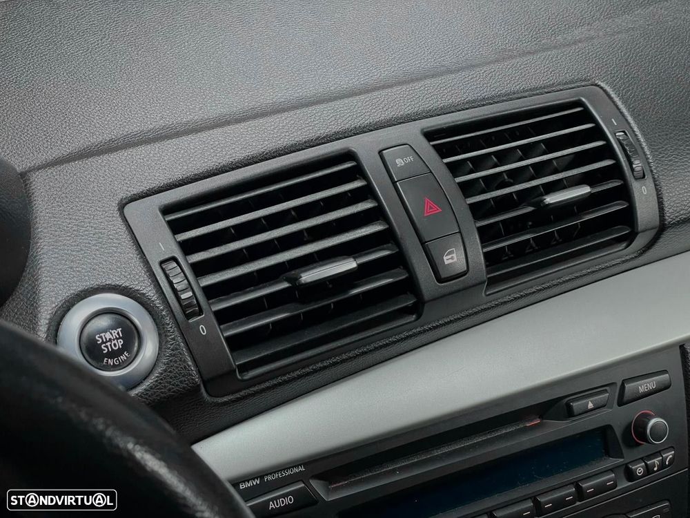 BMW 116 d Line Urban - 17