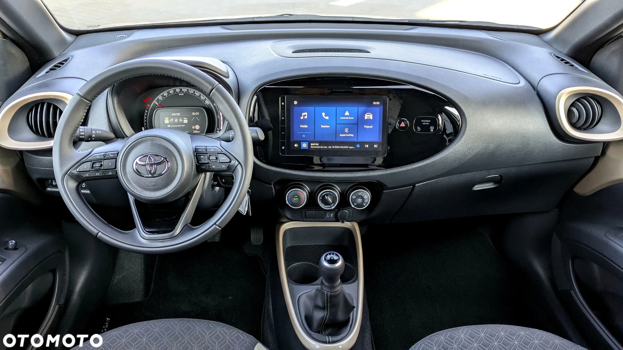 Toyota Aygo X - 10