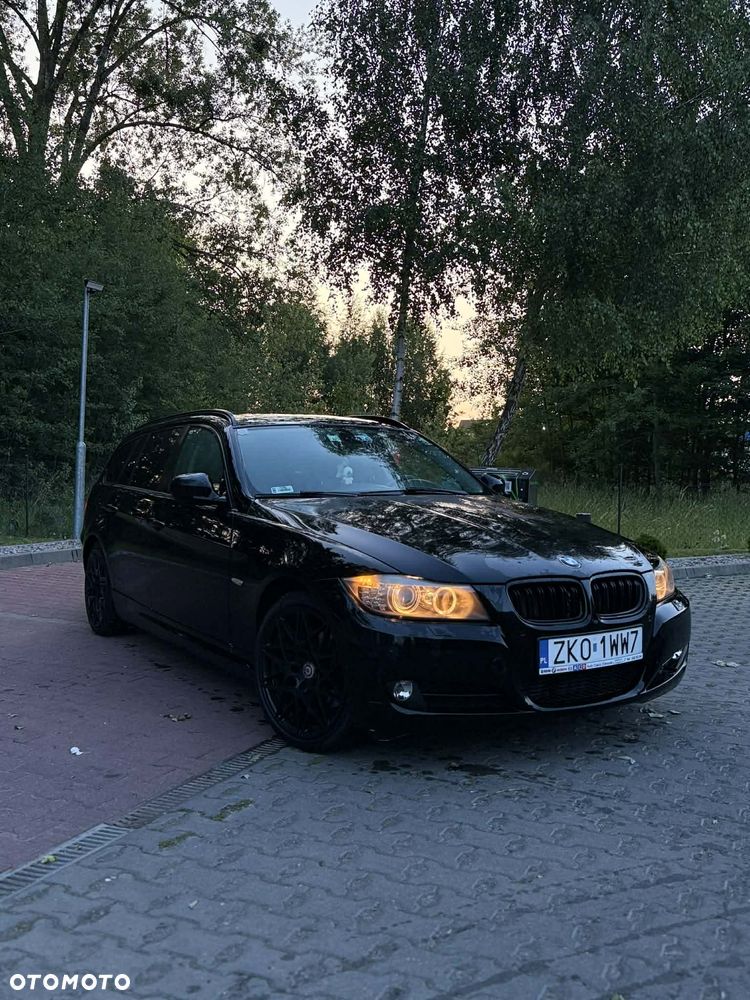 BMW Seria 3 320d xDrive - 1