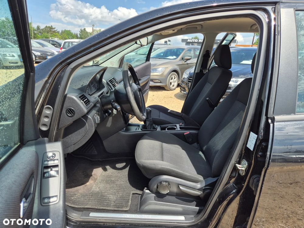 Mercedes-Benz Klasa A 160 BlueEFFICIENCY Elegance - 5
