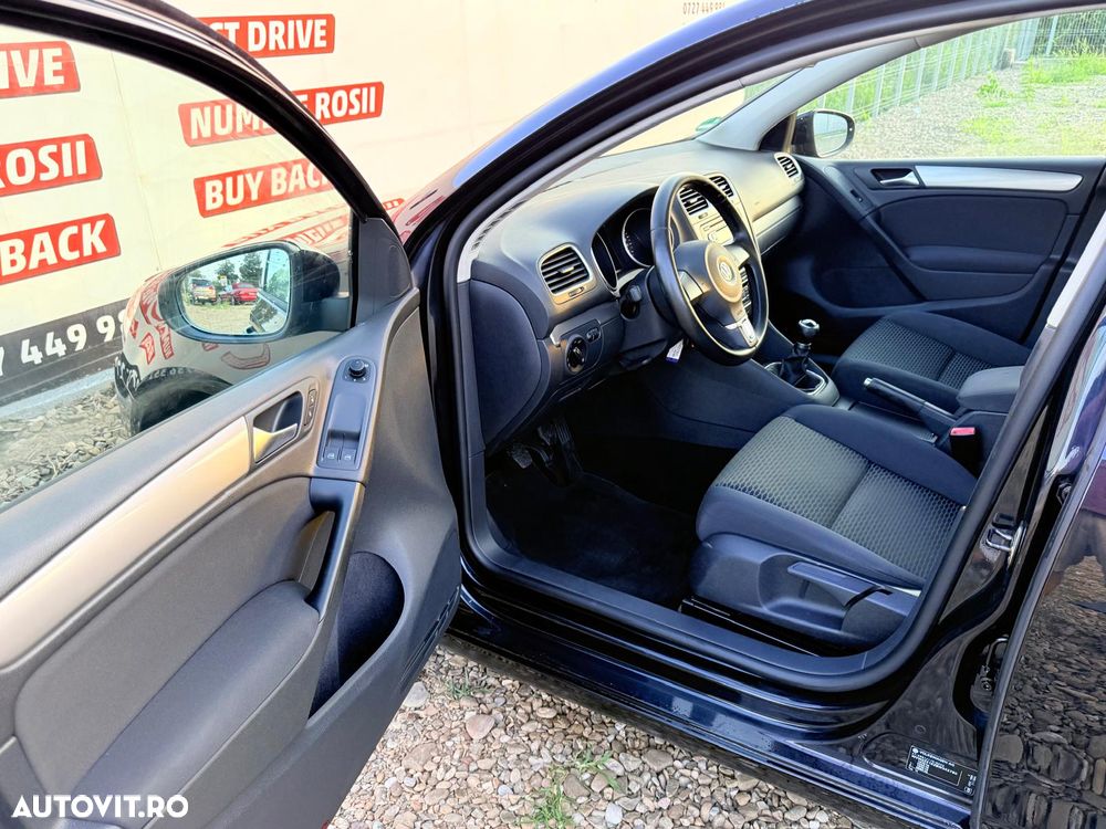 VOLKSWAGEN Golf 2011 — imagine 9