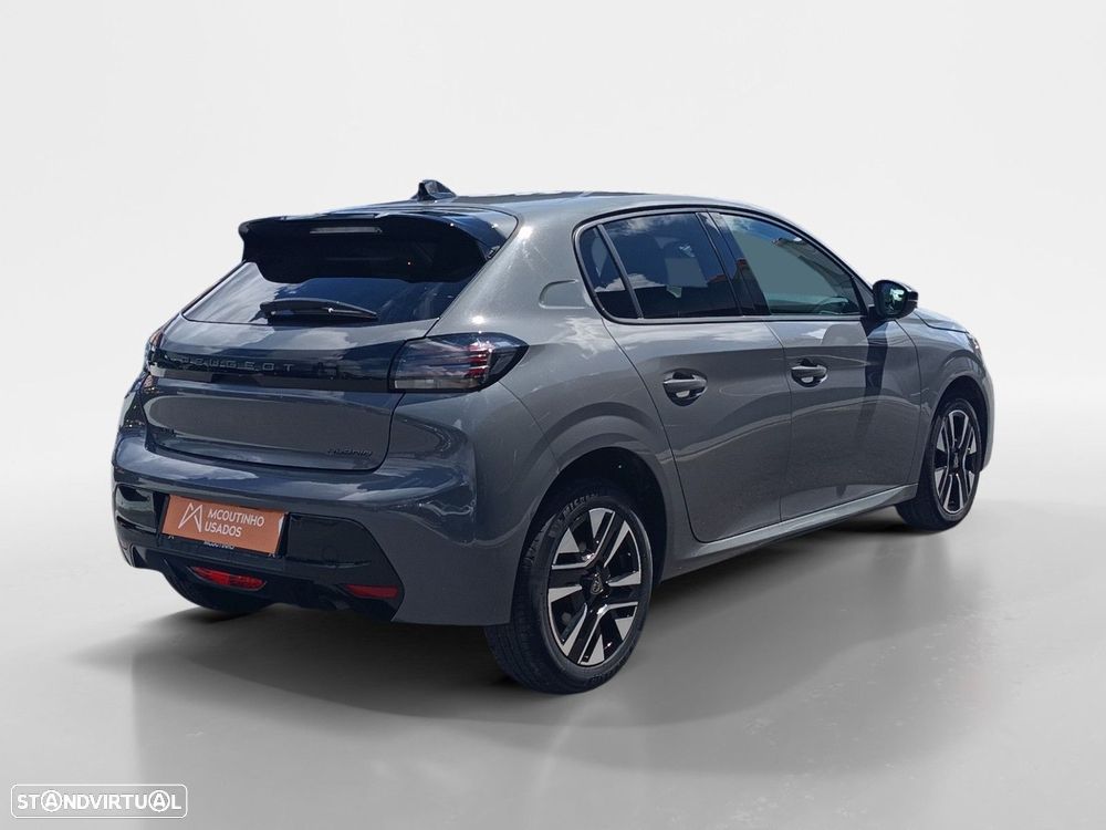 Peugeot 208 - 5