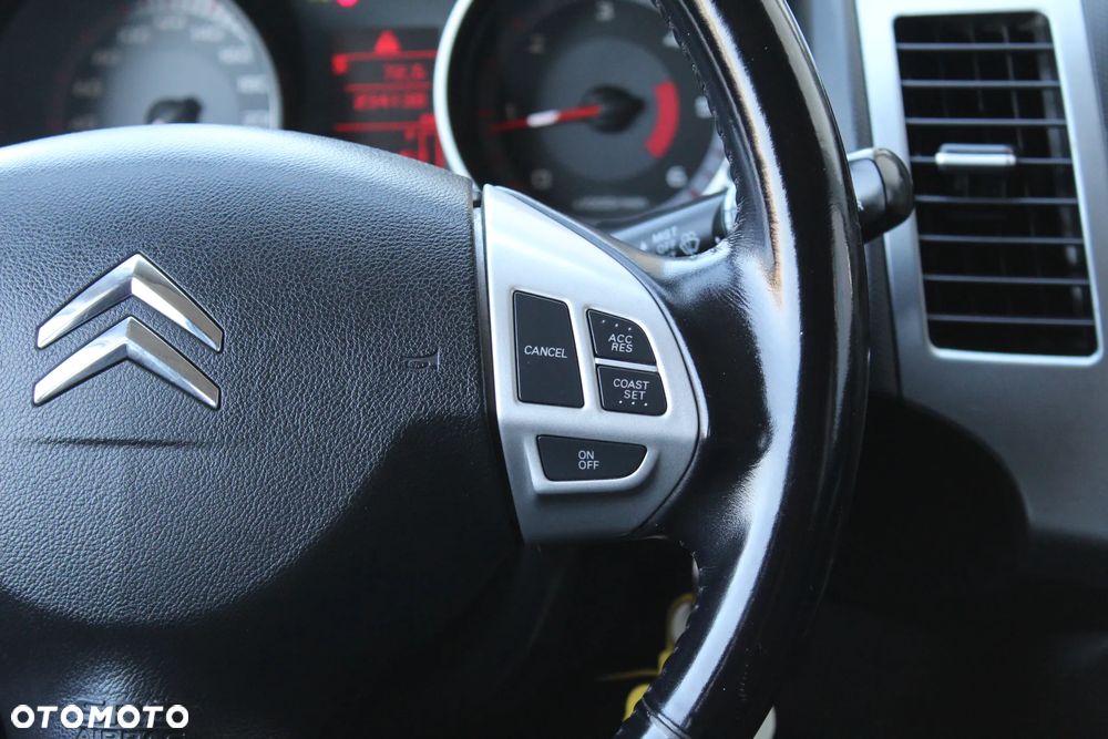 Citroën C-Crosser 2.2 HDi Exclusive - 20