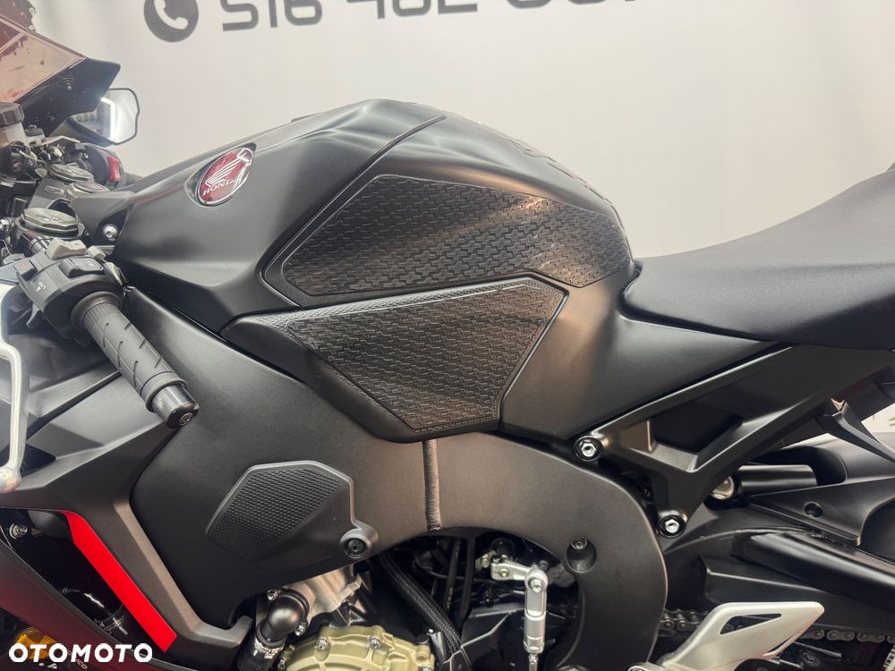 Honda CBR - 16