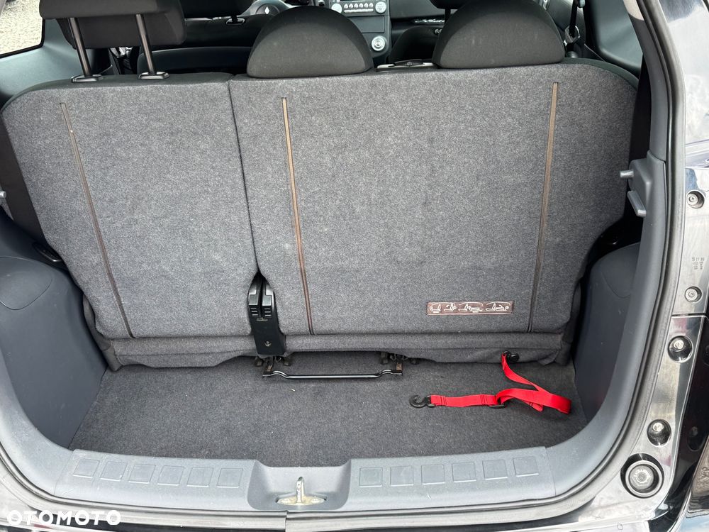 Mitsubishi Colt - 10