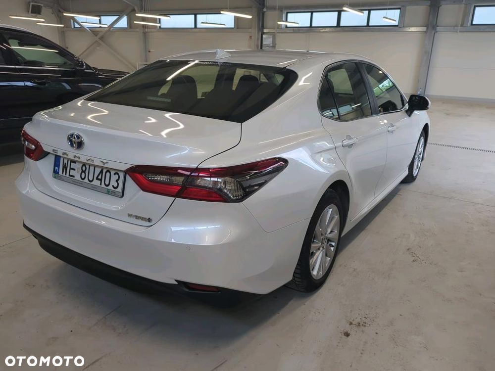 Toyota Camry 2.5 Hybrid Comfort CVT - 4