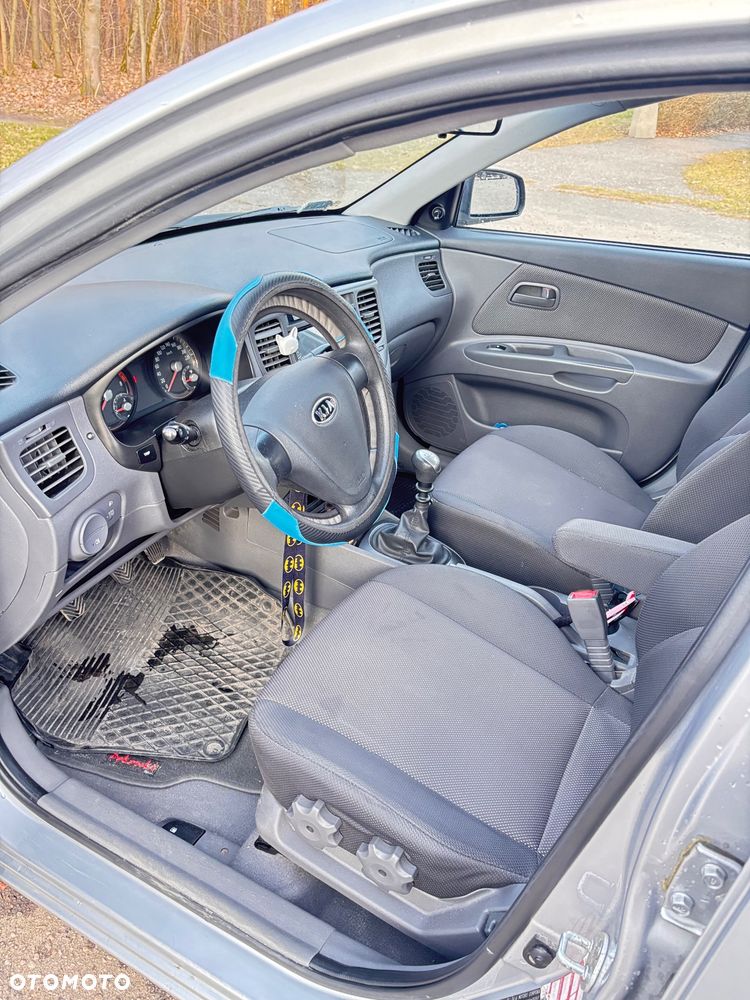 Kia Rio 1.4 / City - 6