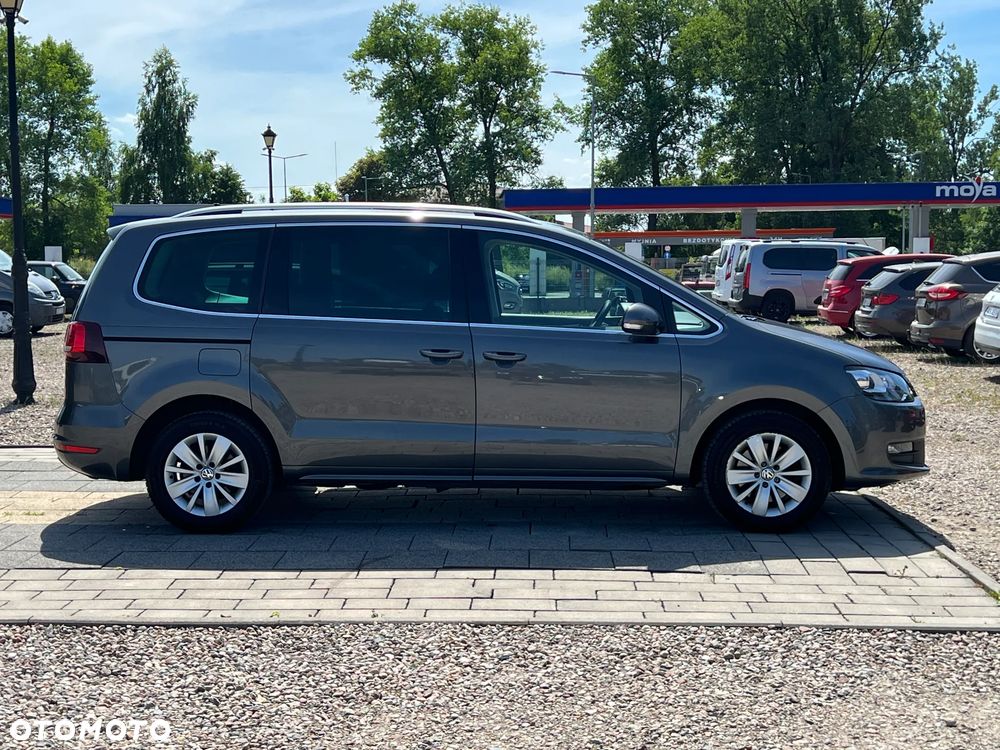 Volkswagen Sharan 2.0 TDI (BlueMotion Technology) Comfortline - 12