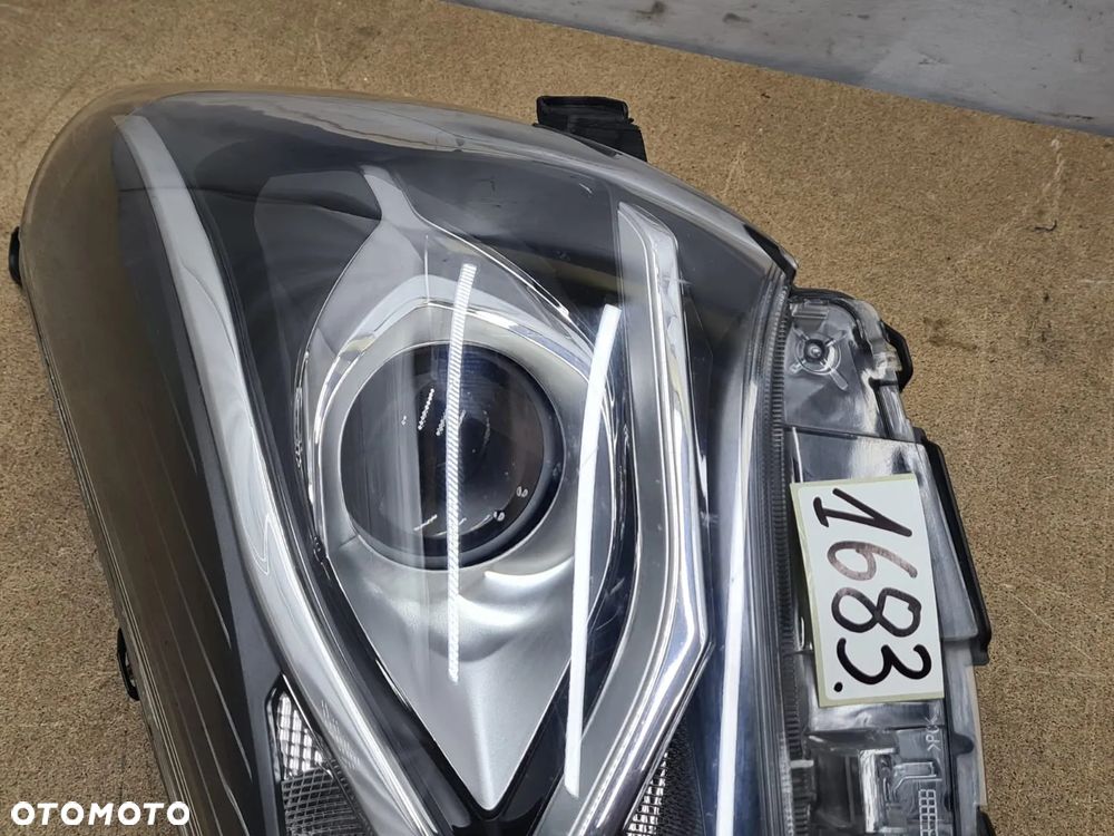TOYOTA YARIS III 3 LIFT 17-20 LAMPA LEWA LEWY PRZÓD PRZEDNIA 81170-ODK10 - 9