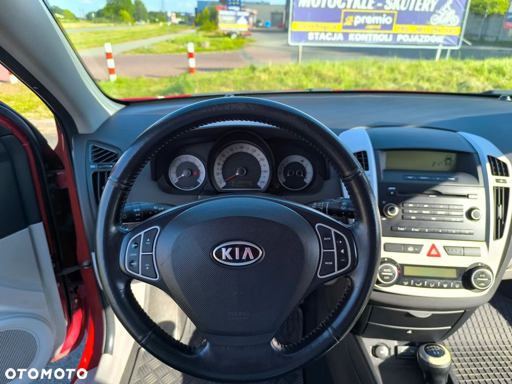 Kia ProCeed - 19