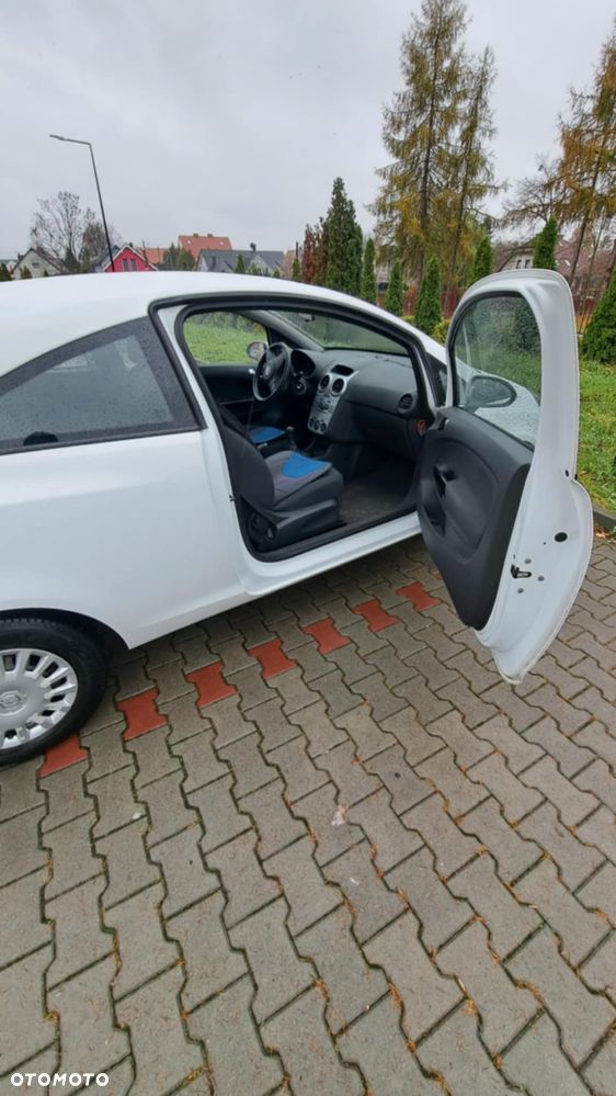 Opel Corsa 1.2 16V Enjoy - 2
