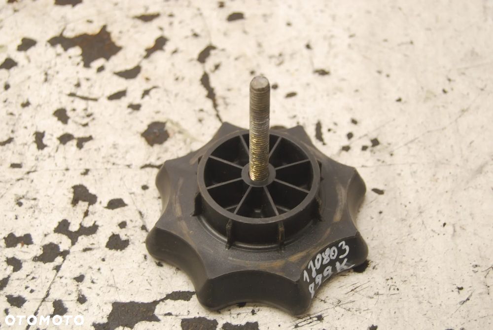 MOCOWANIE KOŁA ZAPASOWEGO 1J0803899K SKODA OCTAVIA I VW PASSAT B5 GOLF IV 1J0803899L - 2