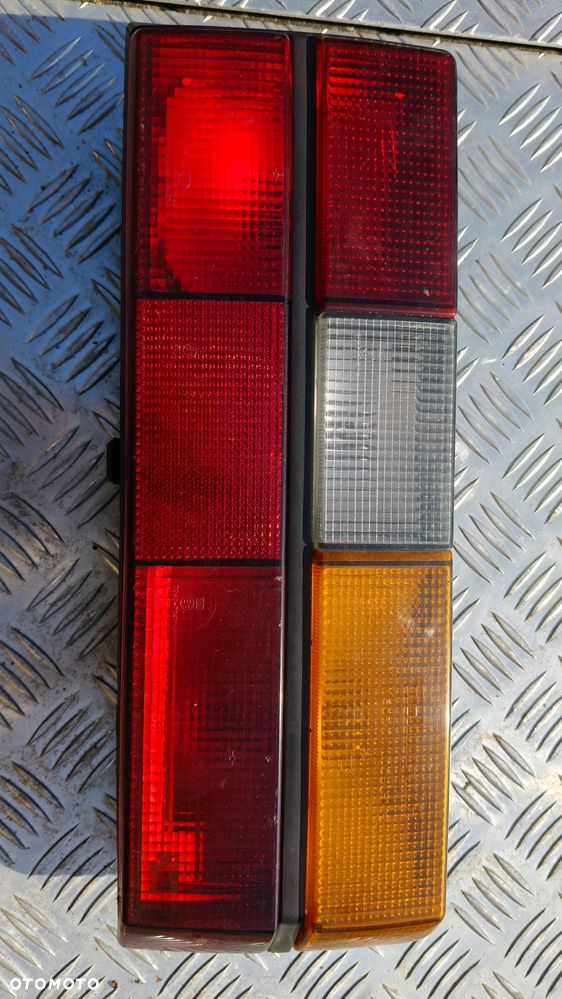 Lampa prawy lewy tył VW GOLF I wkład żarówek - 13
