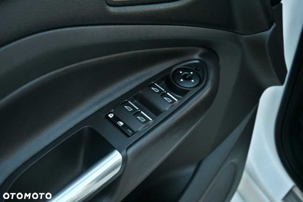 Ford Kuga 1.5 EcoBoost FWD ST-Line ASS - 30