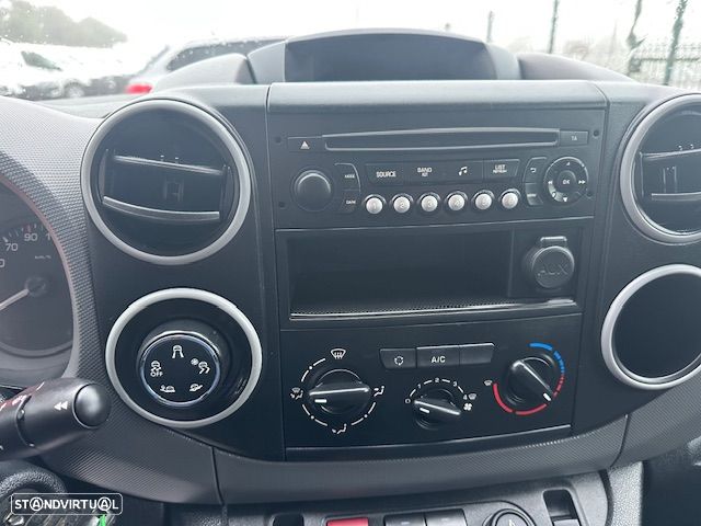 Citroën BERLINGO 3 LUGARES - 10