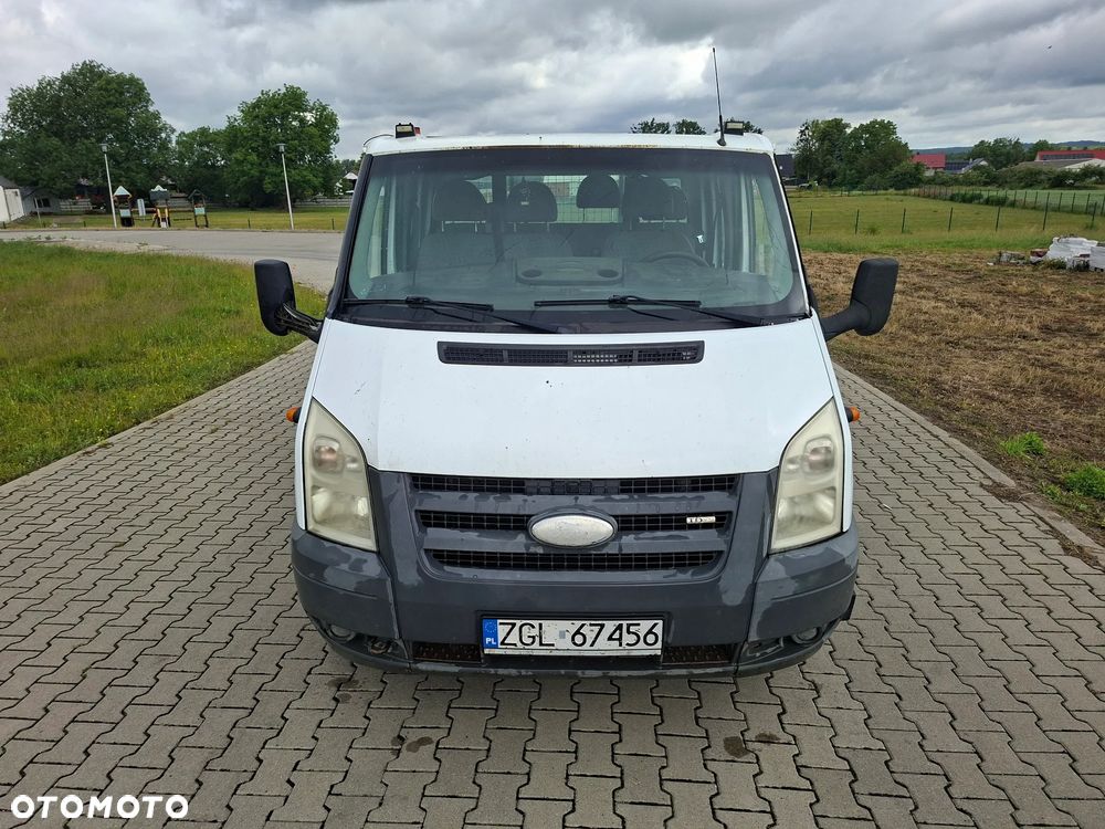 Ford Transit - 1