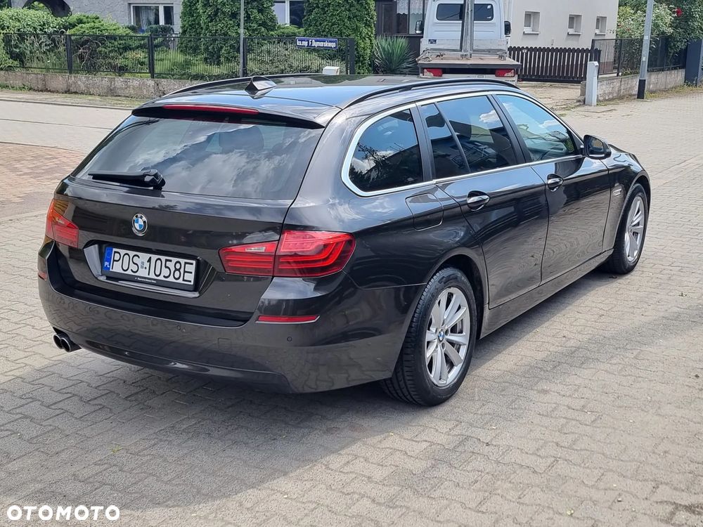 BMW Seria 5 518d - 10
