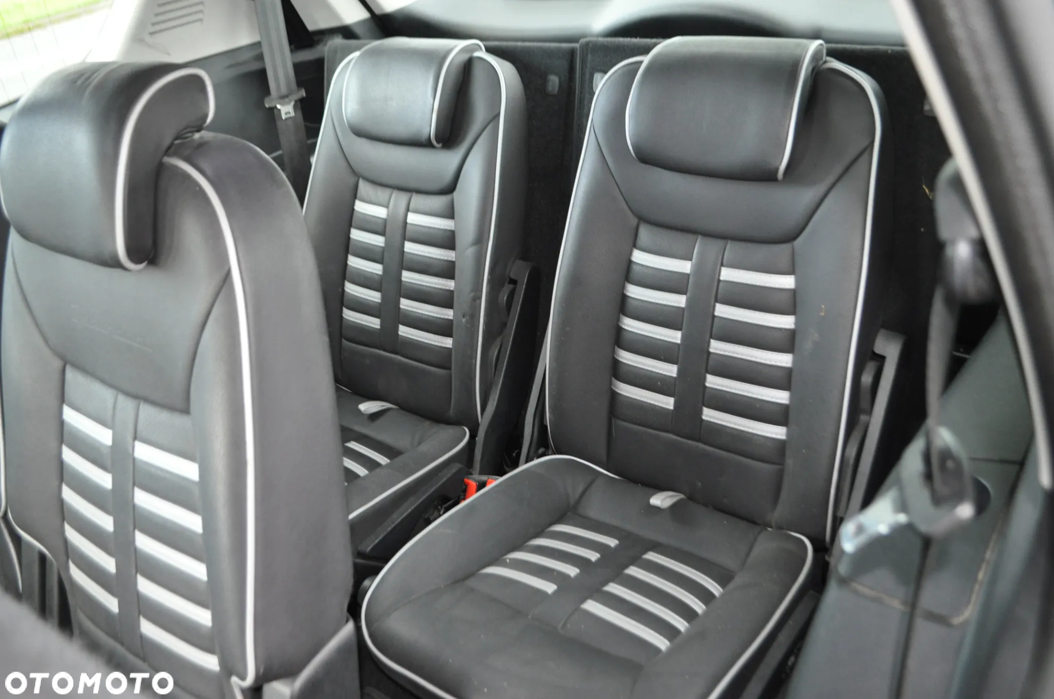 Ford S-Max 2.0 TDCi Titanium - 21