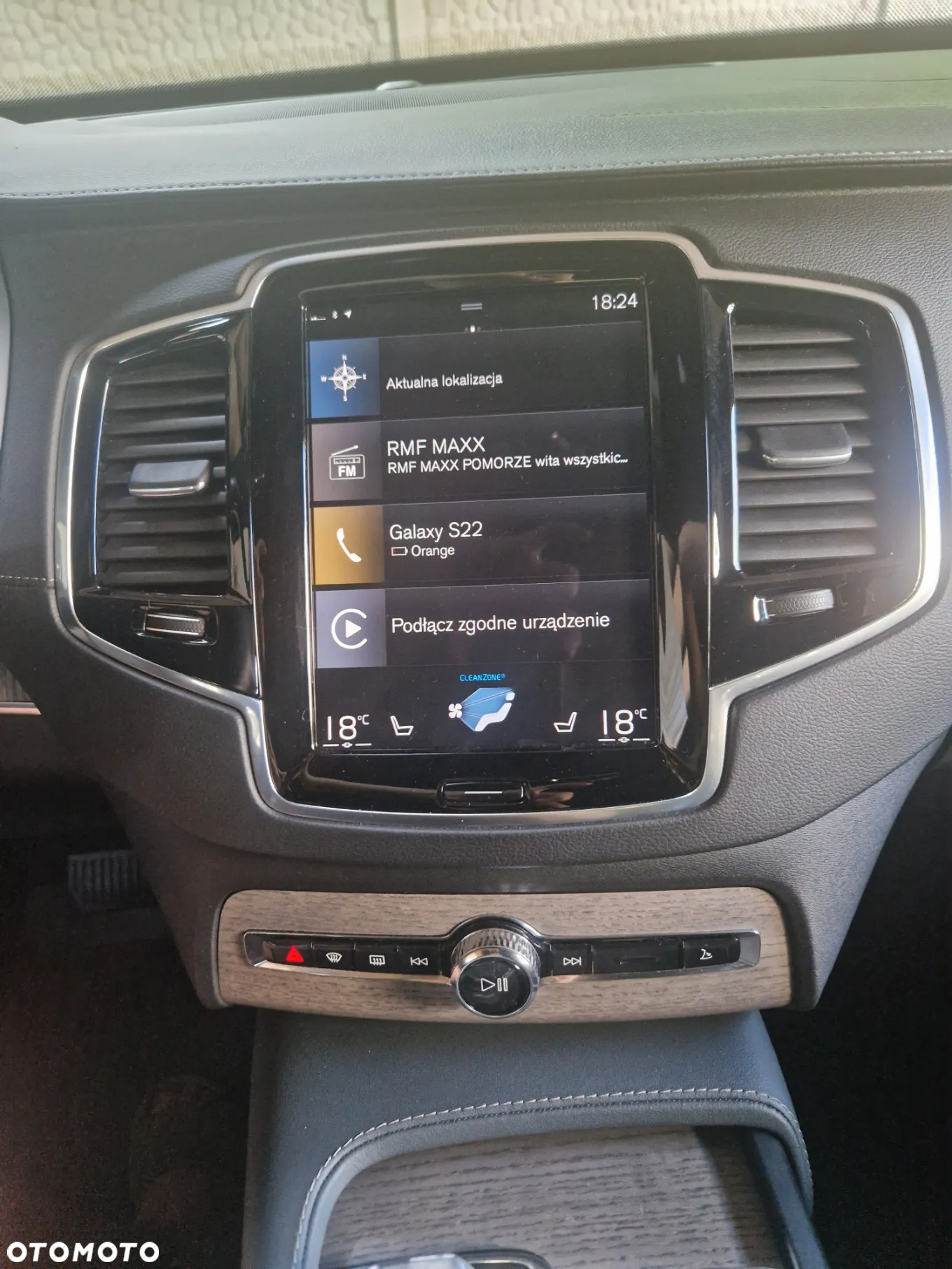 Volvo XC 90 - 9