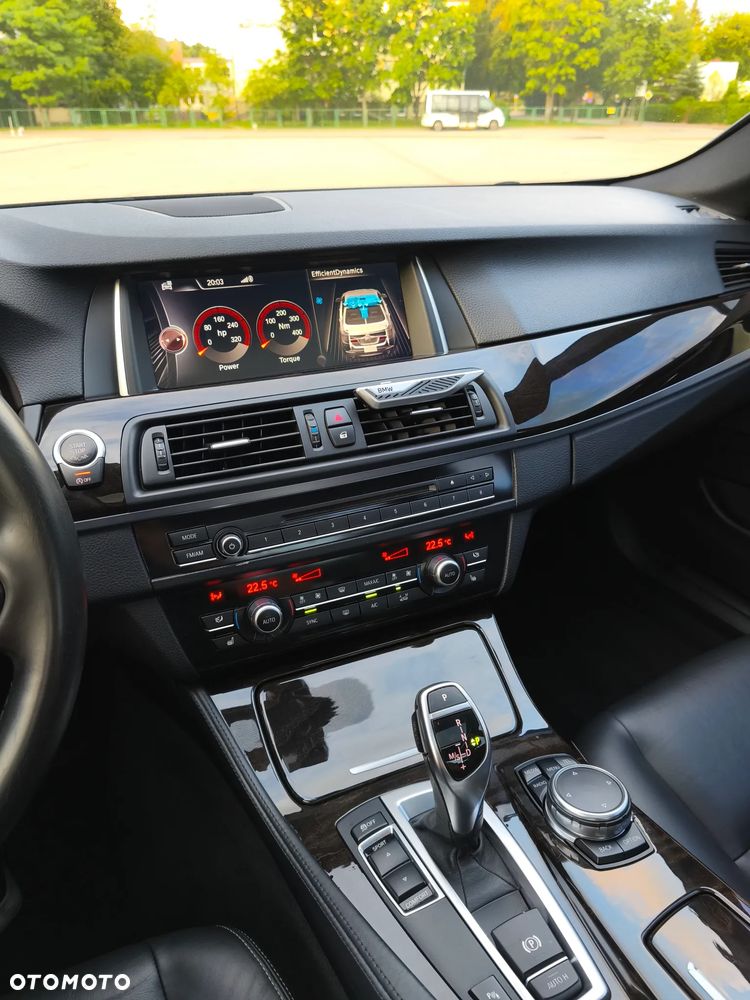 BMW Seria 5 528i - 21