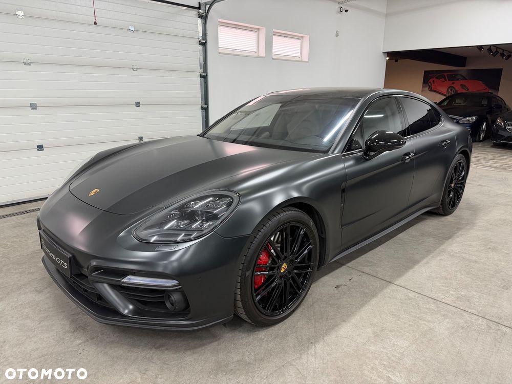 Porsche Panamera Turbo - 2