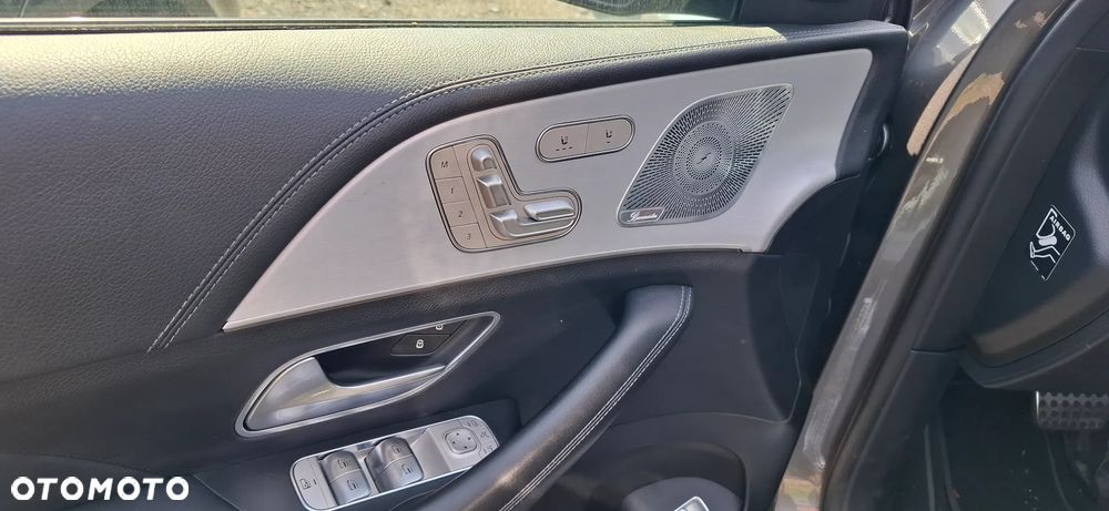 Mercedes-Benz GLE 400 d 4Matic 9G-TRONIC AMG Line - 13