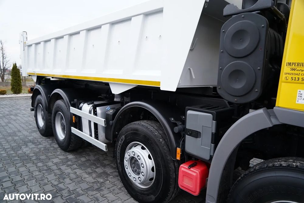 Mercedes-Benz ACTROS 4141 / 8x4 / CAROSERIE INTERSCHIMBABILĂ BDF / BASCULĂ BĂTĂȚI / BANCĂ HIDRODOXICĂ / CLAPETĂ HIDRODOXICĂ / EPS + AMBREIAJ - 22