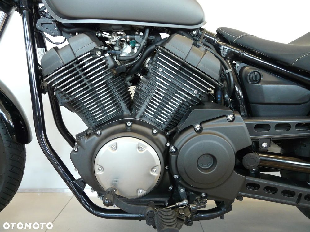 Yamaha XVS - 9