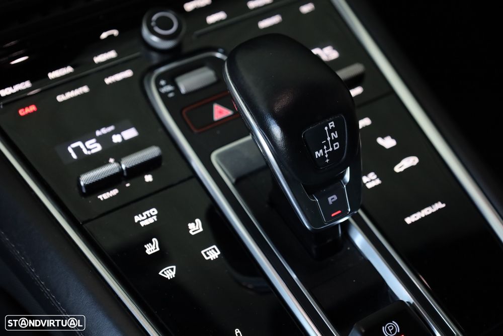 Porsche Panamera Sport Turismo - 29