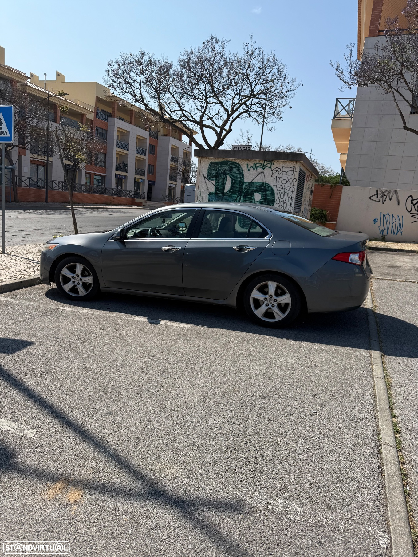 Honda Accord 2.2 i-DTEC Elegance E.Limitada - 3