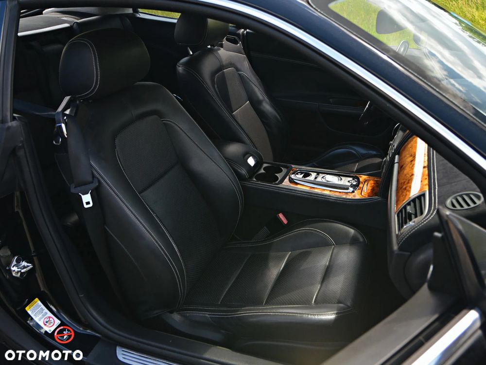 Jaguar XK 5.0 V8 Portfolio - 17