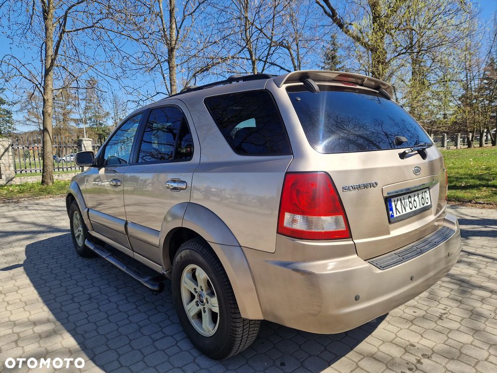 Kia Sorento - 5