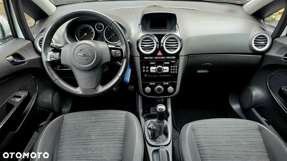 Opel Corsa 1.4 16V Energy - 18