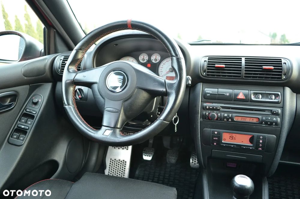 Seat Leon 1.8 20V Turbo Cupra R - 7