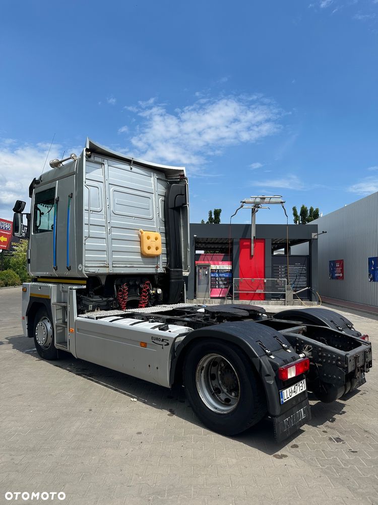 Renault Magnum 460 DXI (salonka/standard/automat) - 3