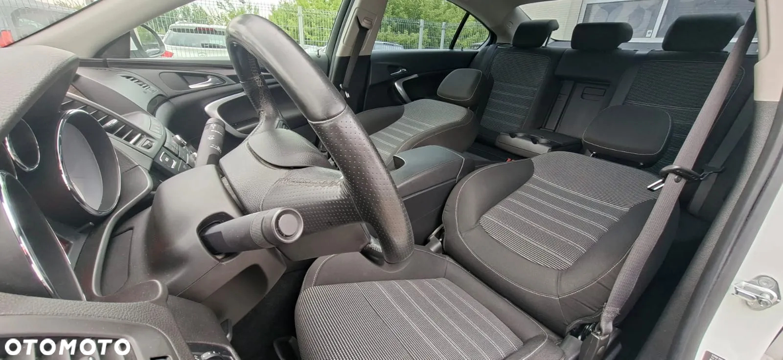 Opel Insignia 1.4 T Cosmo S&S - 18
