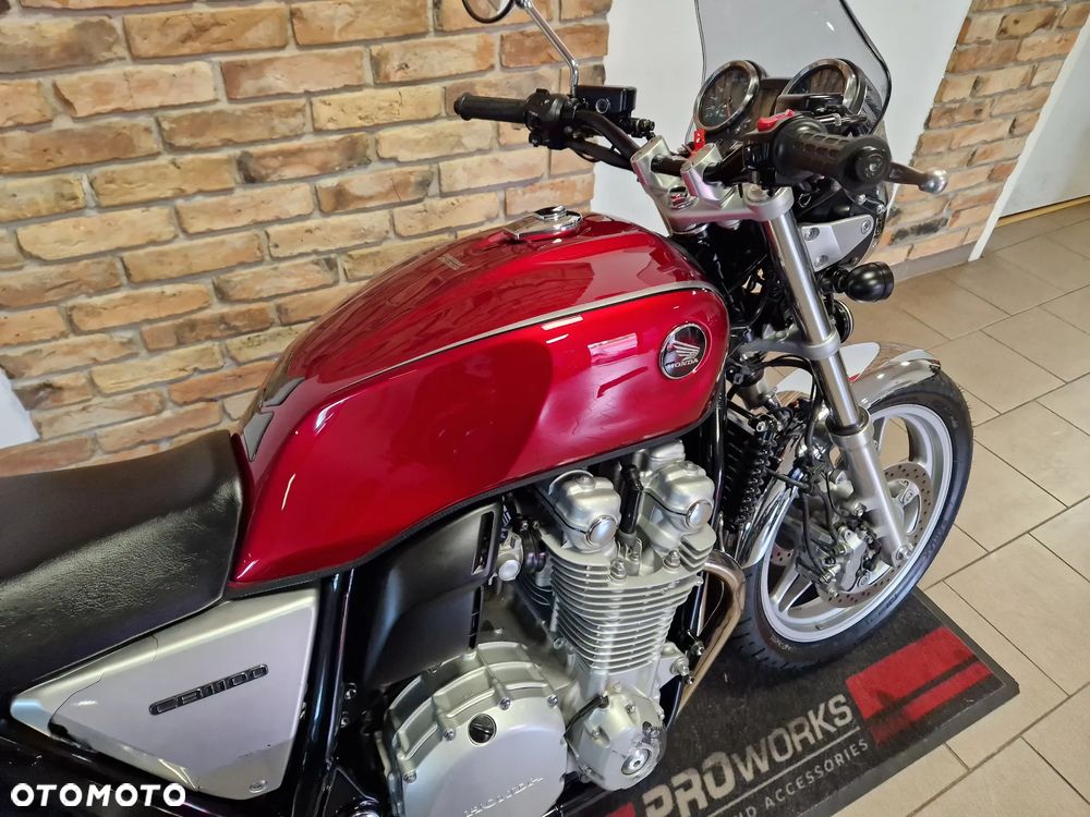 Honda CB - 25