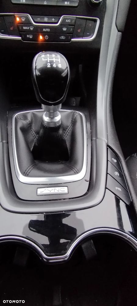 Ford Mondeo 2.0 TDCi Start-Stopp Titanium - 16