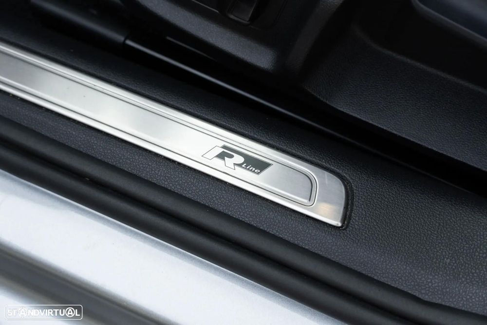 VW Arteon 2.0 TDI R-Line DSG - 53