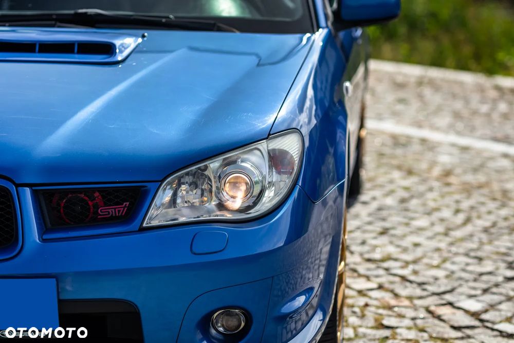 Subaru Impreza 2.0R RS - 12