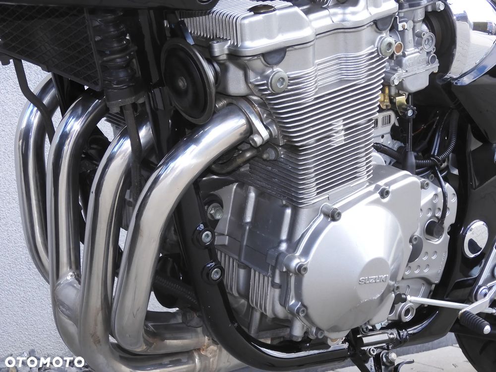 Suzuki Bandit - 27