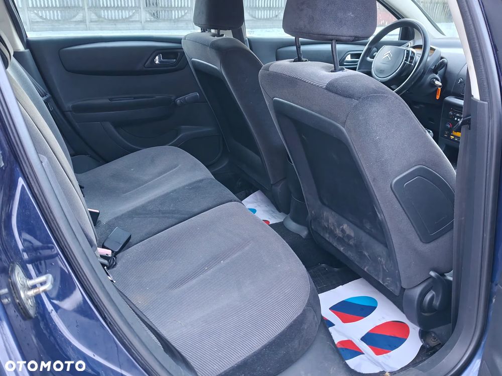 Citroën C4 1.4 16V Impress - 17