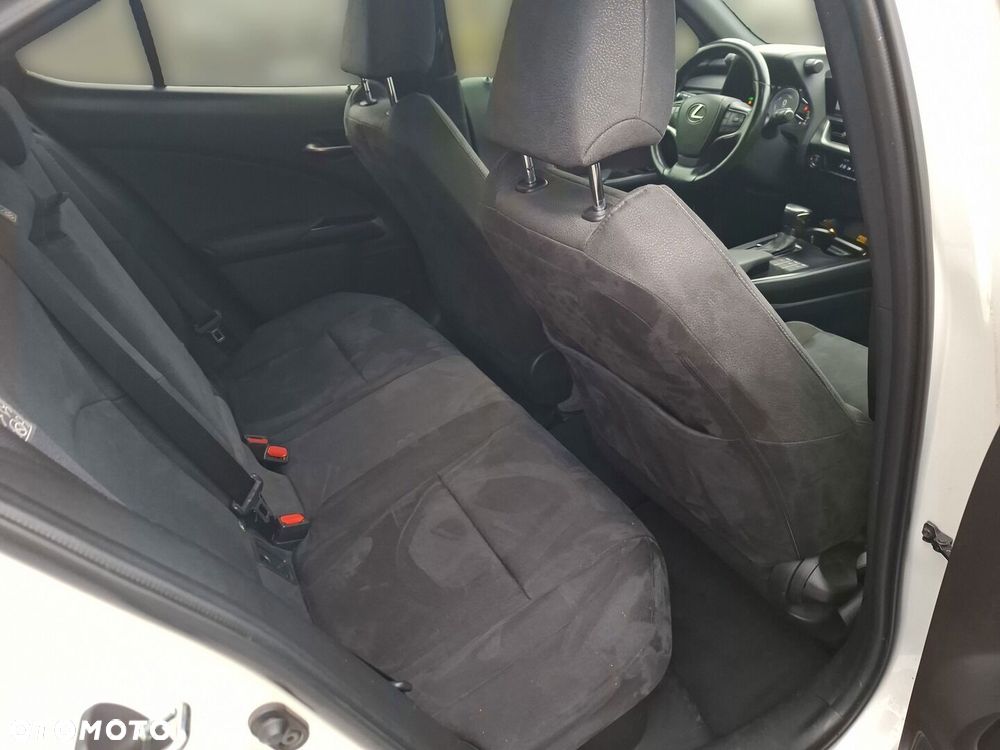 Lexus UX 250h GPF Business 2WD - 21
