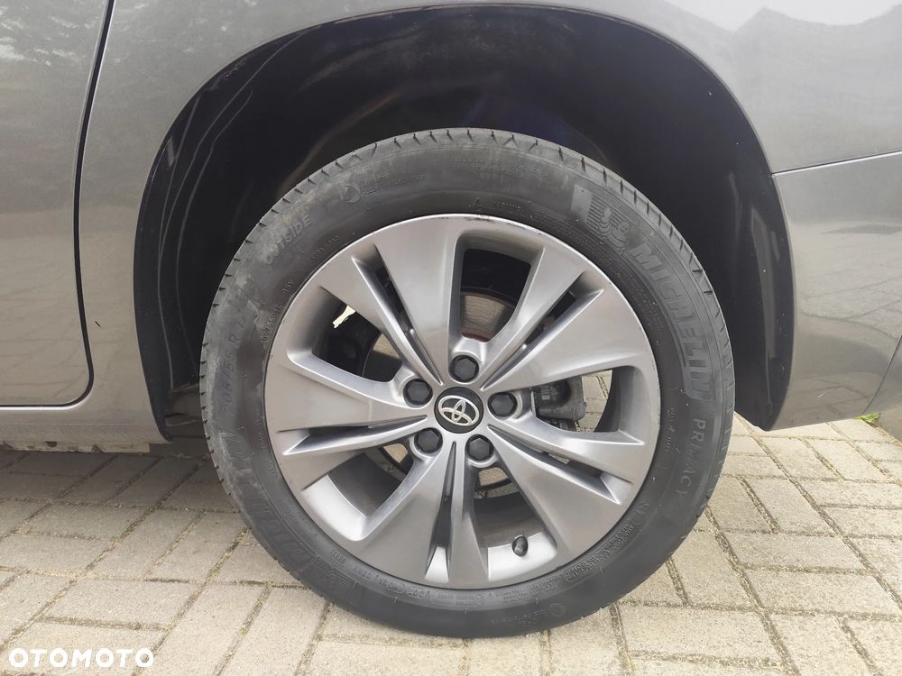 Toyota Proace City Verso 1.2 D-4T Family - 19