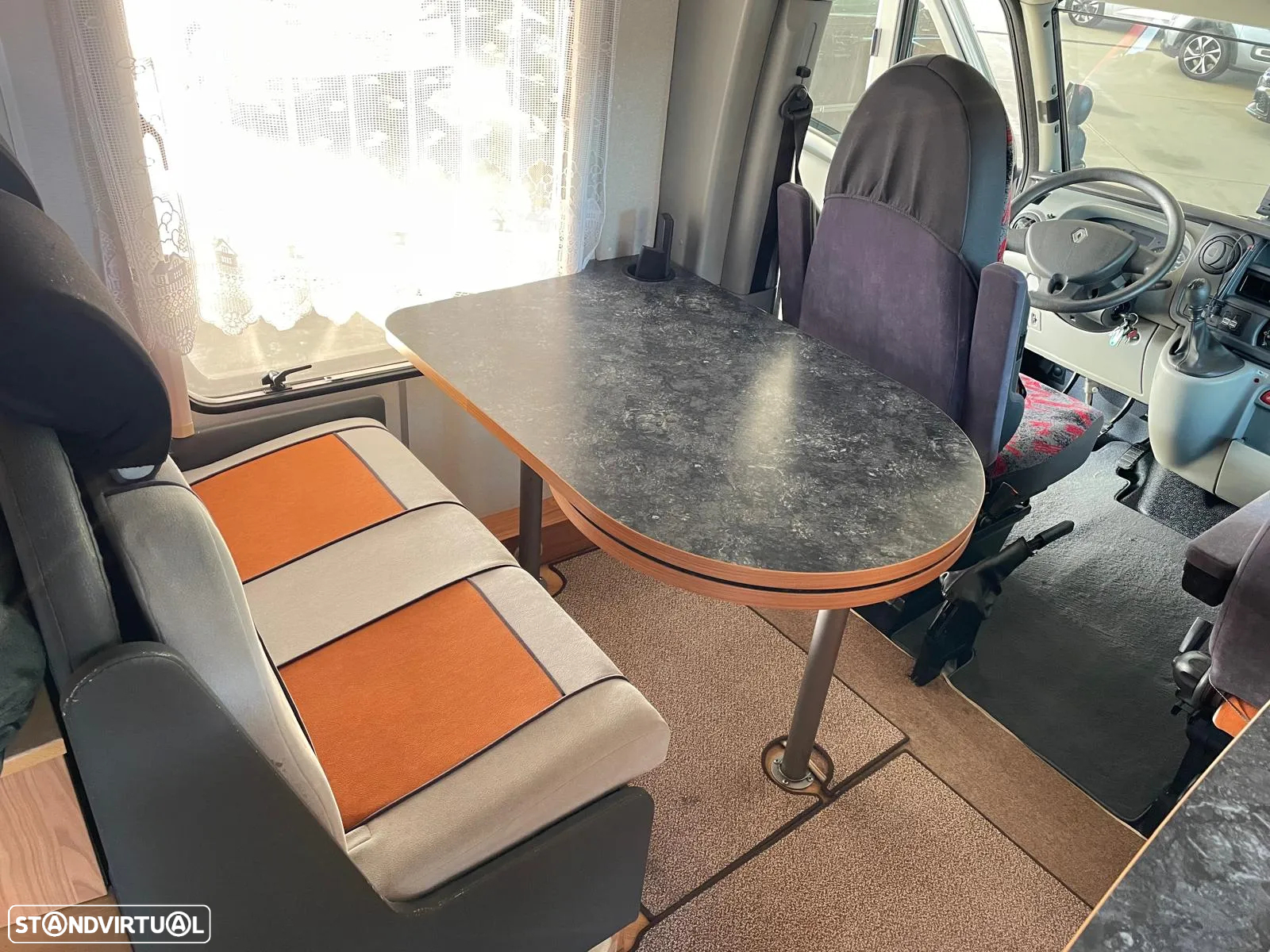 Burstner mega-van IT 675 - Autocaravana c/Cama Basculante - 14